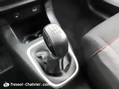 Photo 23 Citroën C3  PureTech 82 Graphic