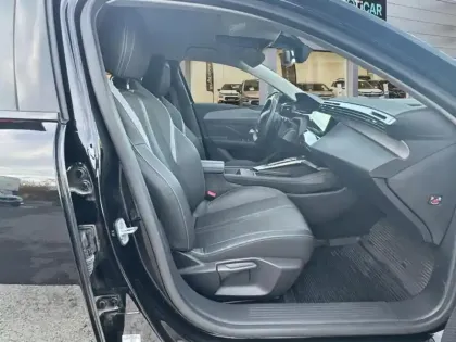 Photo 8 Peugeot 308  BlueHDi 130ch S&S EAT8 Allure