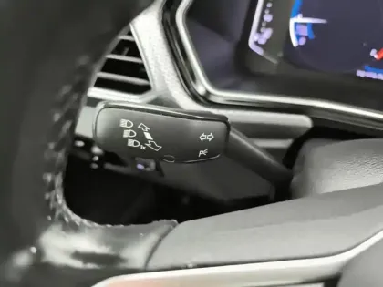 Photo 17 Volkswagen T-cross  1.0 TSI 95 Start/Stop BVM5 Lounge