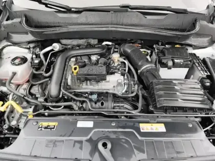 Photo 6 Volkswagen T-cross  1.0 TSI 95 Start/Stop BVM5 Lounge