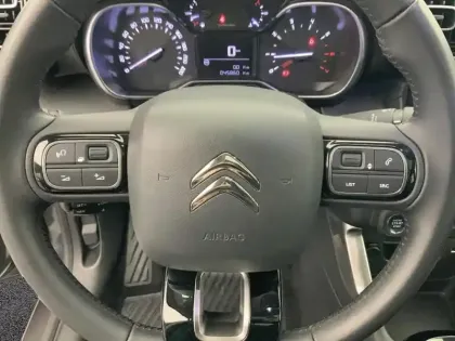 Photo 18 Citroën C3 Aircross  PureTech 110 S&S BVM6 Shine Pack