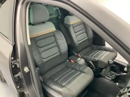 Photo 8 Citroën C3 Aircross  PureTech 110 S&S BVM6 Shine Pack