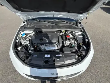 Photo 6 Peugeot 308  PHEV 180 e-EAT8 Active Pack