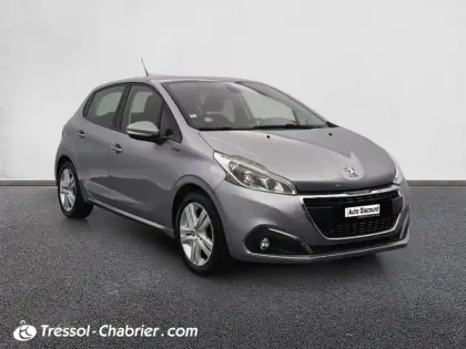 Photo 28 Peugeot 208 Gén. I Ph2 Signature 5