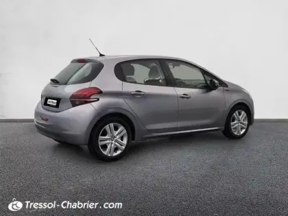 Photo 27 Peugeot 208 Gén. I Ph2 Signature 5