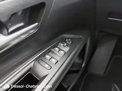 Photo 19 Peugeot 3008  1.2 Puretech 130ch S&S EAT6 Allure