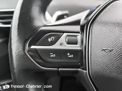 Photo 18 Peugeot 3008  1.2 Puretech 130ch S&S EAT6 Allure