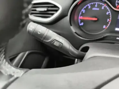 Photo 17 Opel Crossland  1.2 Turbo 110 ch BVM6 Elegance