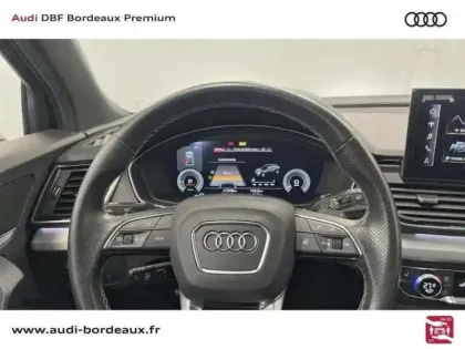 Photo 4 Audi Q5 50 TFSIe 299 S tronic 7 Quattro S line