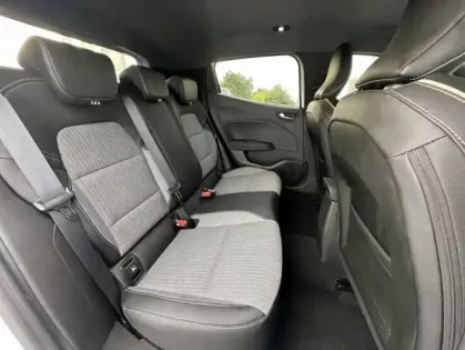 Photo 26 Renault Clio V Techno TCe 90 -24