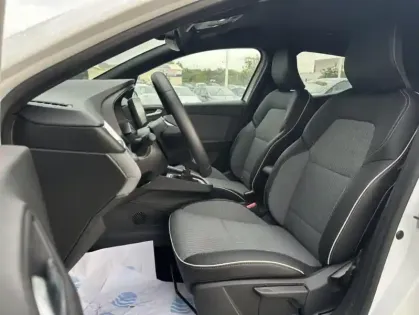 Photo 15 Renault Clio V Techno TCe 90 -24