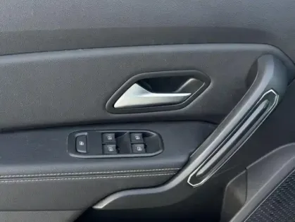 Photo 19 Dacia Duster II Prestige Blue dCi 115 4x2 E6U