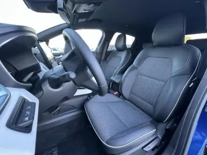 Photo 12 Renault Clio V Techno E-Tech full hybrid 145