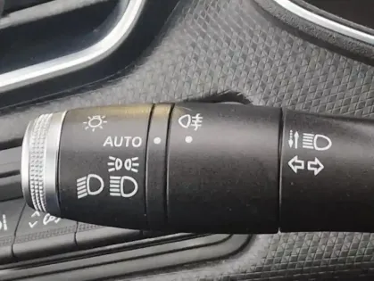 Photo 19 Renault Clio V Business Blue dCi 85