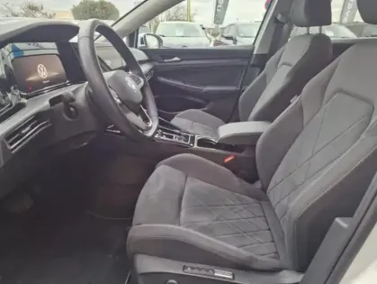 Photo 19 Volkswagen Golf VIII 1.4 eHybrid OPF 204 DSG6 Style