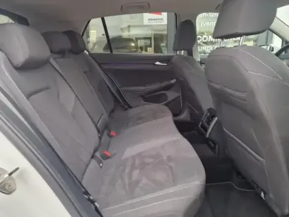 Photo 48 Volkswagen Golf VIII 1.4 eHybrid OPF 204 DSG6 Style