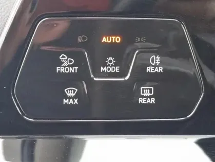 Photo 33 Volkswagen Golf VIII 1.4 eHybrid OPF 204 DSG6 Style