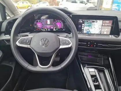 Photo 28 Volkswagen Golf VIII 1.4 eHybrid OPF 204 DSG6 Style