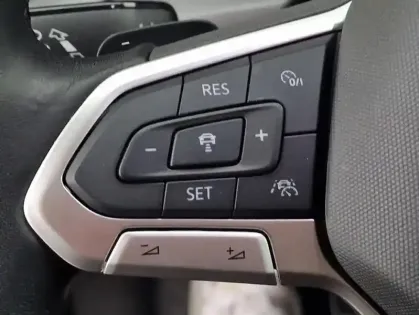 Photo 15 Volkswagen Golf VIII 1.4 eHybrid OPF 204 DSG6 Style