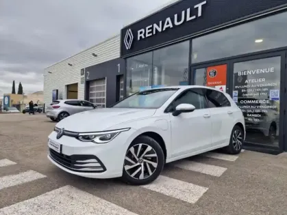 Photo 24 Volkswagen Golf VIII 1.4 eHybrid OPF 204 DSG6 Style