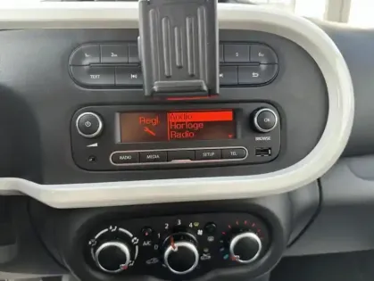 Photo 16 Renault Twingo III Intens TCe 90