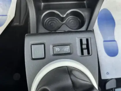 Photo 6 Renault Twingo III Intens TCe 90