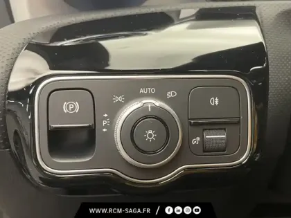 Photo 14 Mercedes Classe A 200 d AMG Line