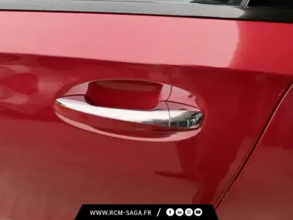 Photo 16 Mercedes Classe A 200 d 150ch AMG Line 8G-DCT