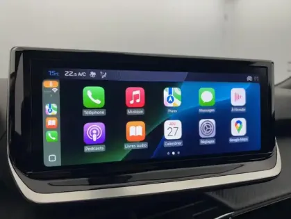 Photo 15 Peugeot 2008 1.2 PureTech 100ch Allure + Caméra de recul + GPS