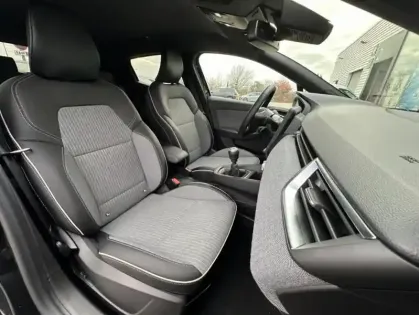 Photo 65 Renault Clio V Techno TCe 90 -24