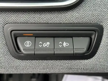 Photo 40 Renault Clio V Techno TCe 90 -24