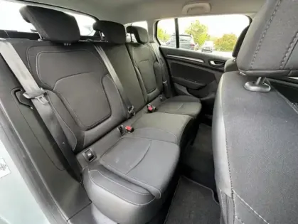 Photo 36 Renault Megane IV evolution Blue dCi 115