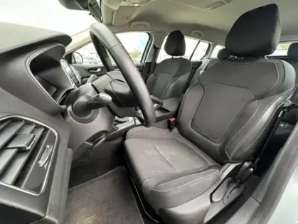 Photo 11 Renault Megane IV evolution Blue dCi 115