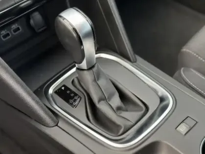 Photo 4 Renault Megane IV evolution Blue dCi 115