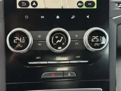 Photo 10 Renault Megane IV evolution Blue dCi 115