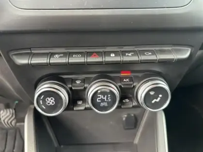 Photo 10 Dacia Duster II Prestige TCe 150 FAP 4x2 2020