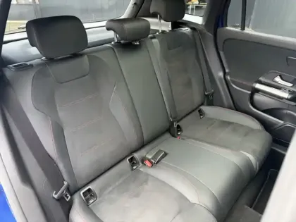 Photo 11 Mercedes GLA 250 e Hybrid EQ AMG Line