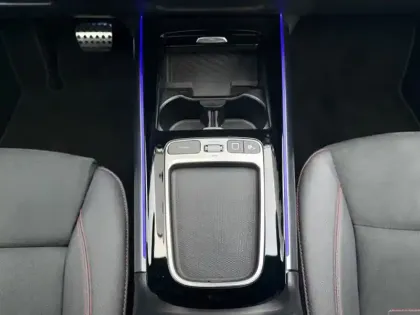 Photo 14 Mercedes GLA 250 e Hybrid EQ AMG Line