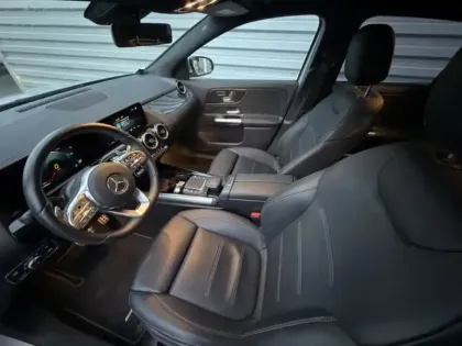 Photo 8 Mercedes GLA 200 d AMG Line