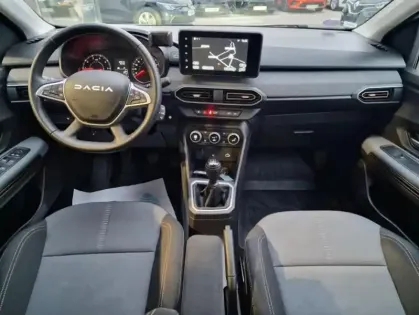 Photo 3 Dacia Sandero Stepway III Extreme TCe 90