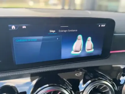 Photo 20 Mercedes Classe A 180 d AMG Line /177 Li