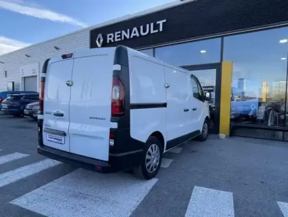 Photo 2 Renault Trafic III FG GCF L1H1 1200 Energy dCi 145 EDC