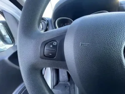 Photo 10 Renault Trafic III FG GCF L1H1 1200 Energy dCi 145 EDC