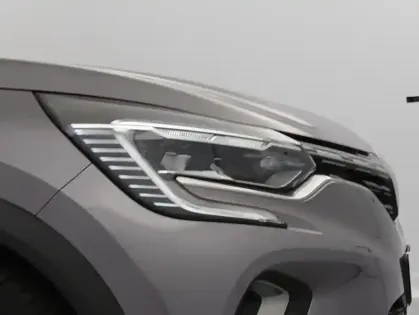 Photo 17 Renault Captur E-Tech Plug-in 160 Intens