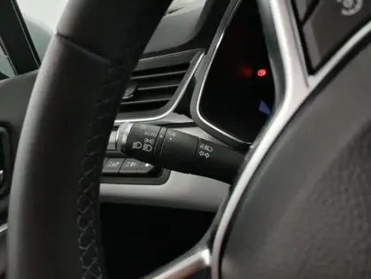 Photo 25 Renault Captur E-Tech Plug-in 160 Intens