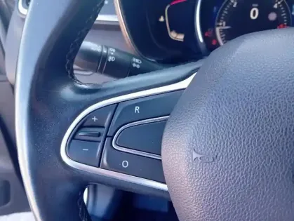 Photo 23 Renault Kadjar Intens 2016 Energy dCi 130 4WD