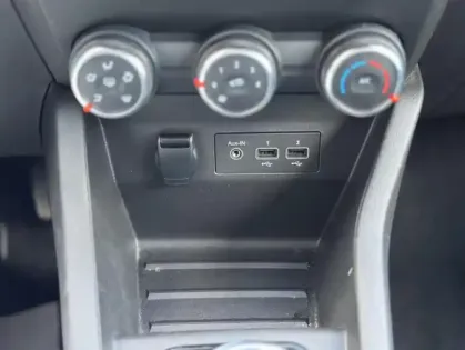 Photo 20 Renault Clio V Business TCe 90 -21