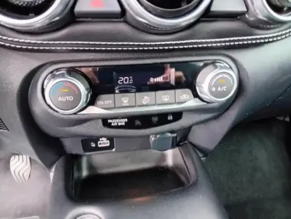 Photo 11 Nissan Juke II DIG-T 114 BVM6 N-Connecta