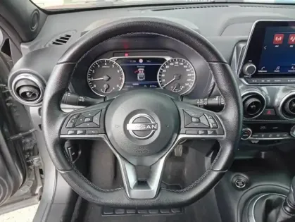 Photo 8 Nissan Juke II DIG-T 114 BVM6 N-Connecta