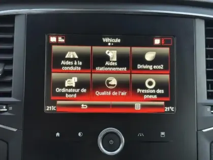 Photo 10 Renault Megane IV Berline Business TCe 115 FAP